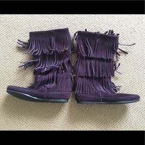Minnetonka Boot moccasins